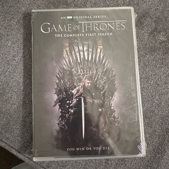 Game of Thrones season 1 - Picture 1 of 2